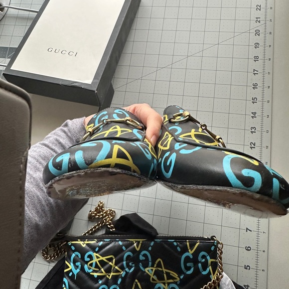 Bundle of gucci loafers and mini bag - Picture 6 of 15